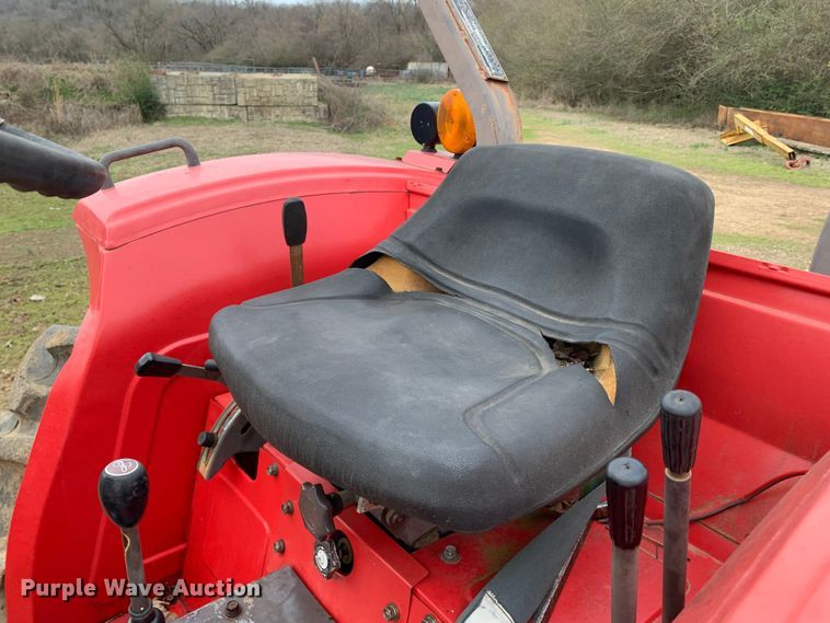 image for item LI9106 Massey Ferguson 1035  tractor