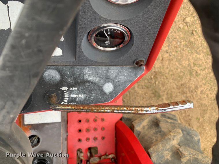 image for item LI9106 Massey Ferguson 1035  tractor