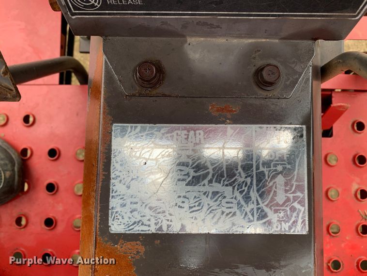 image for item LI9106 Massey Ferguson 1035  tractor