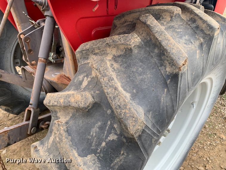 image for item LI9106 Massey Ferguson 1035  tractor