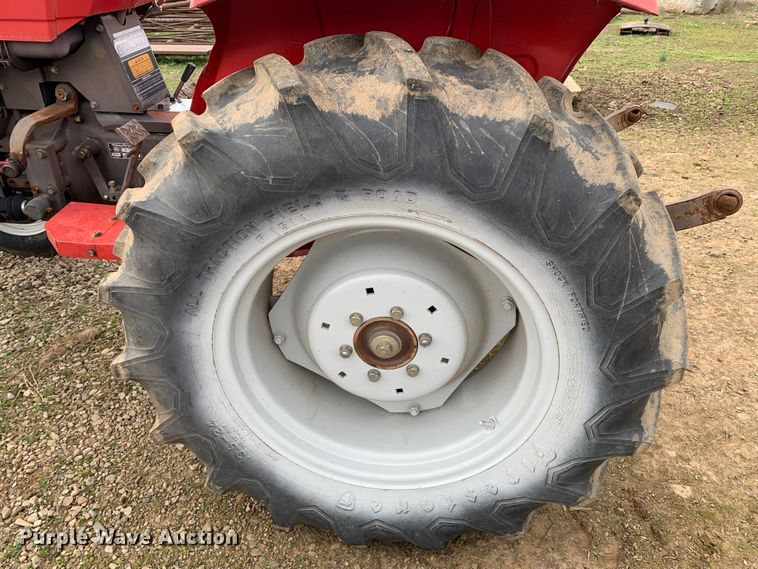 image for item LI9106 Massey Ferguson 1035  tractor