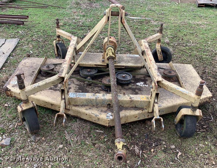 image for item LI9106 Massey Ferguson 1035  tractor