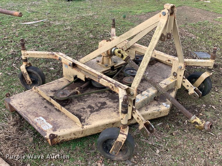 image for item LI9106 Massey Ferguson 1035  tractor