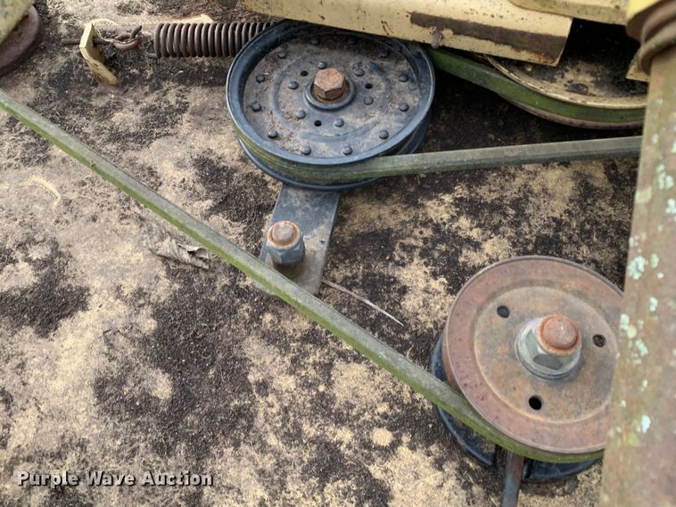 image for item LI9106 Massey Ferguson 1035  tractor