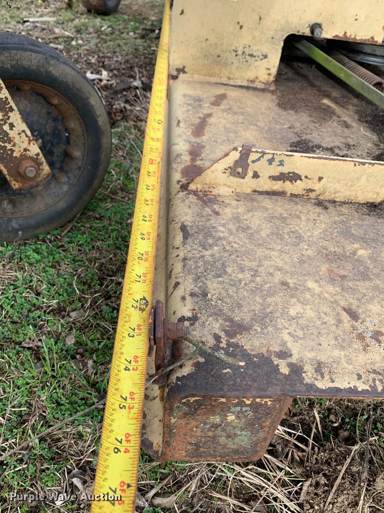 image for item LI9106 Massey Ferguson 1035  tractor