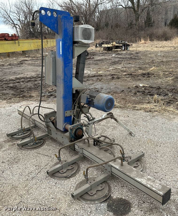 image for item LN9078 2008 Schmalz  vacuum lifting machine