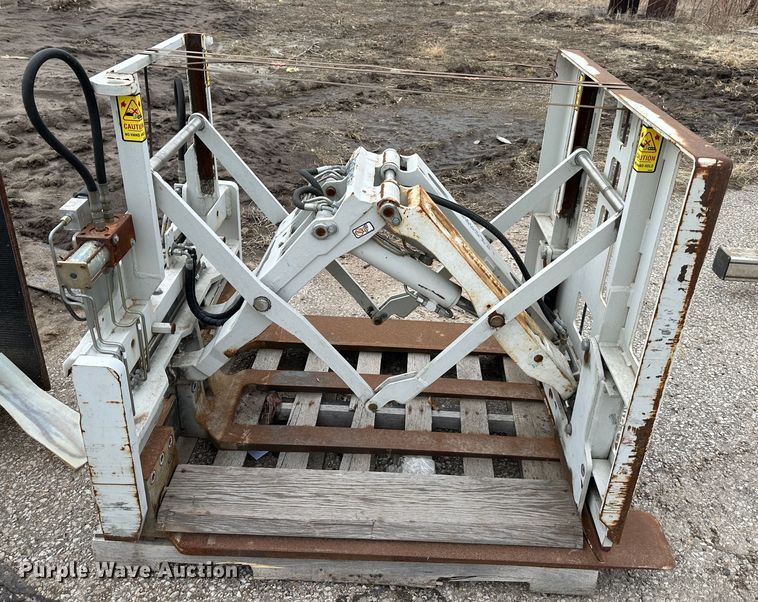 image for item LN9090 (7) forklift attachments