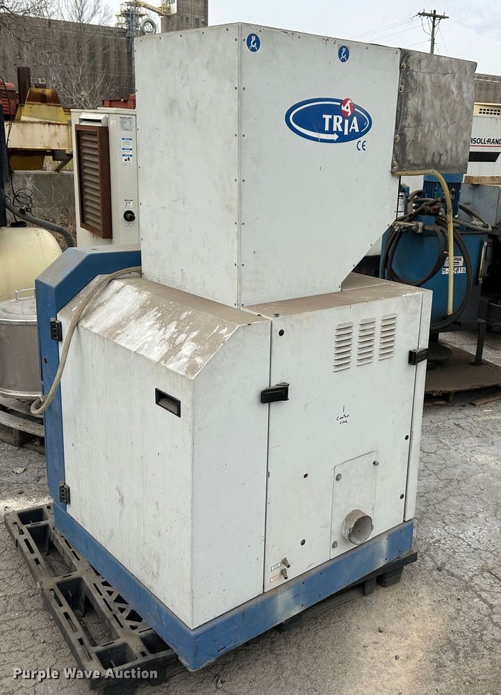 image for item LN9094 TRIA 50-30/BM-SL  plastic shredding machine