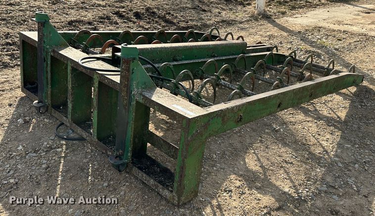 image for item LN9101 Bale accumulator