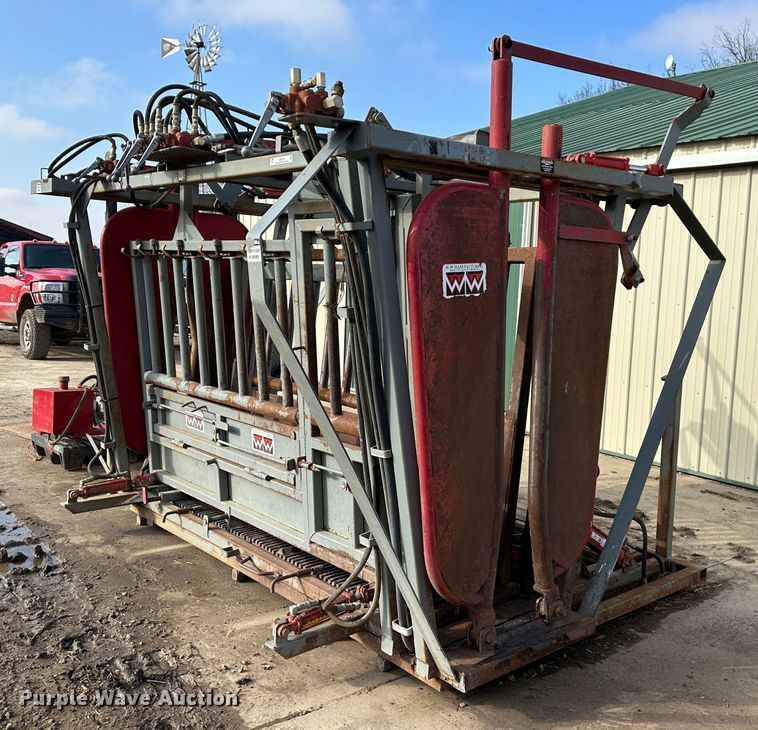 image for item LN9102 WW Manufacturing 1282  squeeze chute