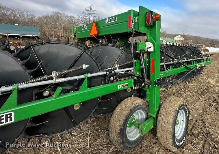 image for item LN9103 Frontier WR5417  hay rake