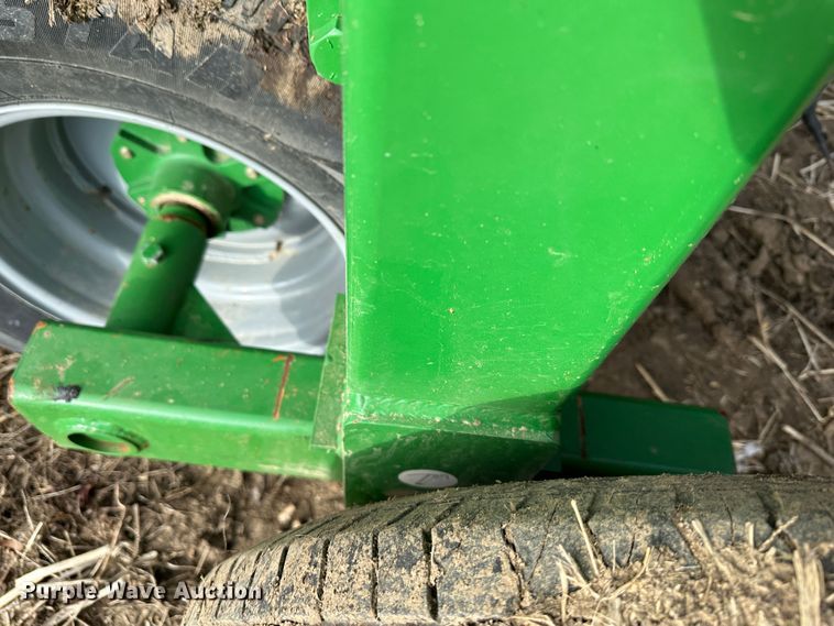 image for item LN9103 Frontier WR5417  hay rake