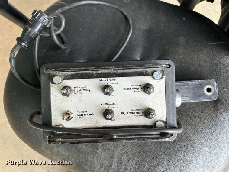 image for item LN9103 Frontier WR5417  hay rake