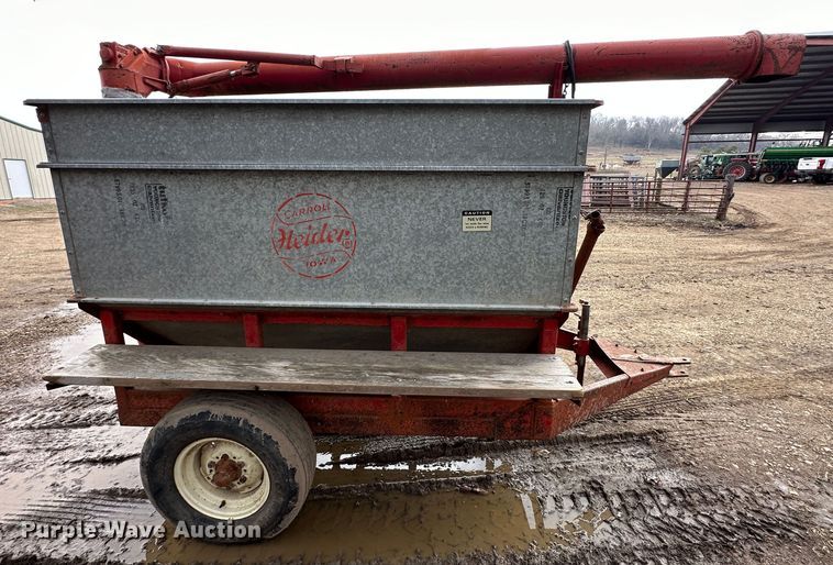 image for item LN9104 Heider  gravity wagon