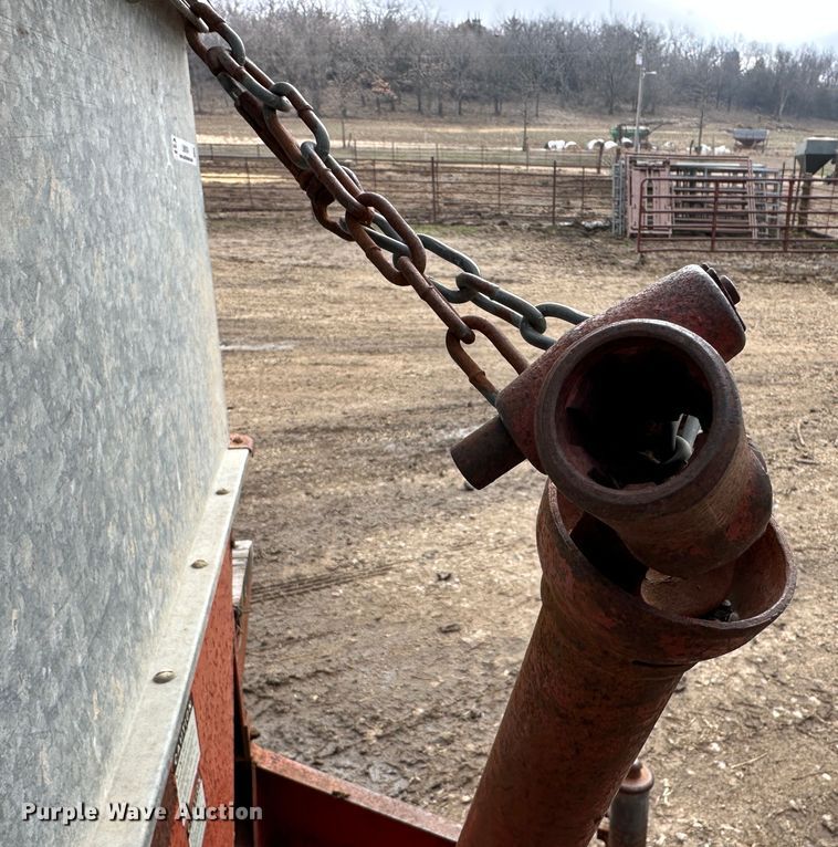 image for item LN9104 Heider  gravity wagon