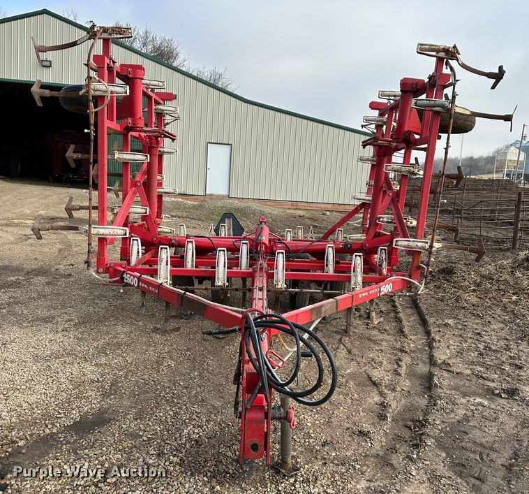 image for item LN9105 Wil-Rich 2500  field cultivator