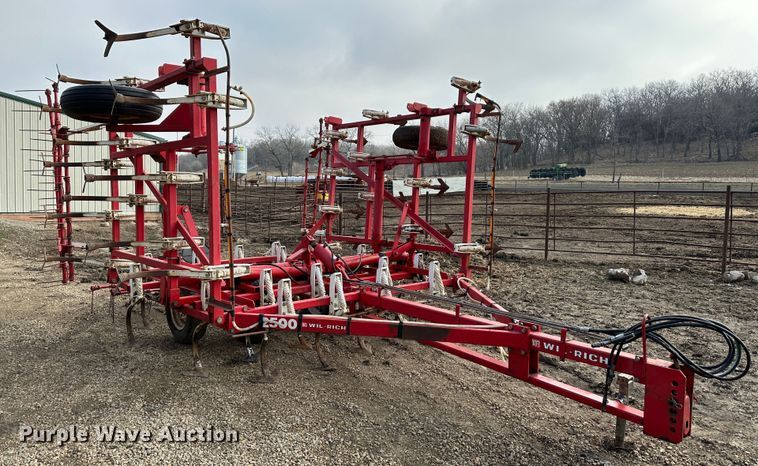image for item LN9105 Wil-Rich 2500  field cultivator