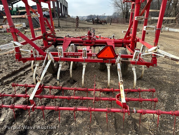 image for item LN9105 Wil-Rich 2500  field cultivator