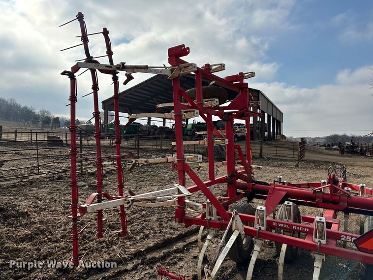 image for item LN9105 Wil-Rich 2500  field cultivator