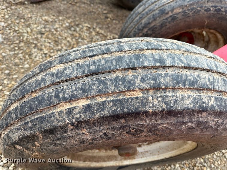 image for item LN9105 Wil-Rich 2500  field cultivator