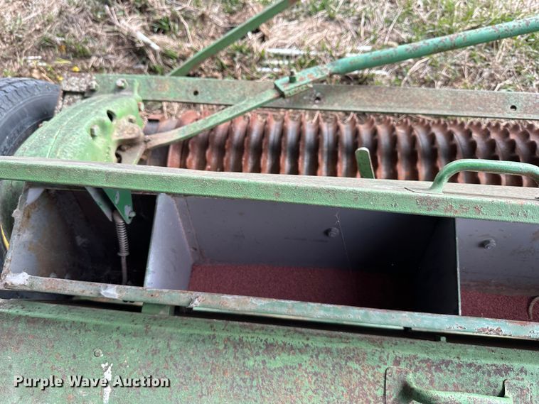 image for item LN9106 Seeder