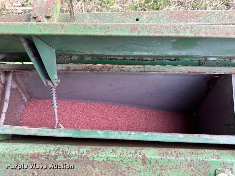 image for item LN9106 Seeder