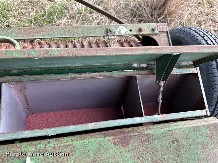 image for item LN9106 Seeder