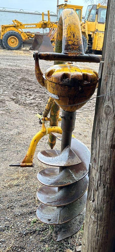 image for item LN9109 Danuser F7  post hole digger