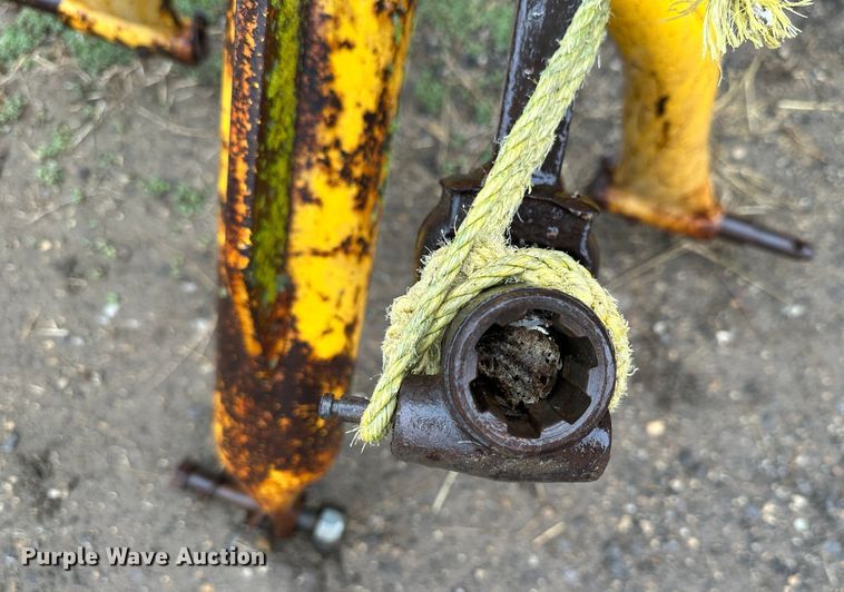 image for item LN9109 Danuser F7  post hole digger