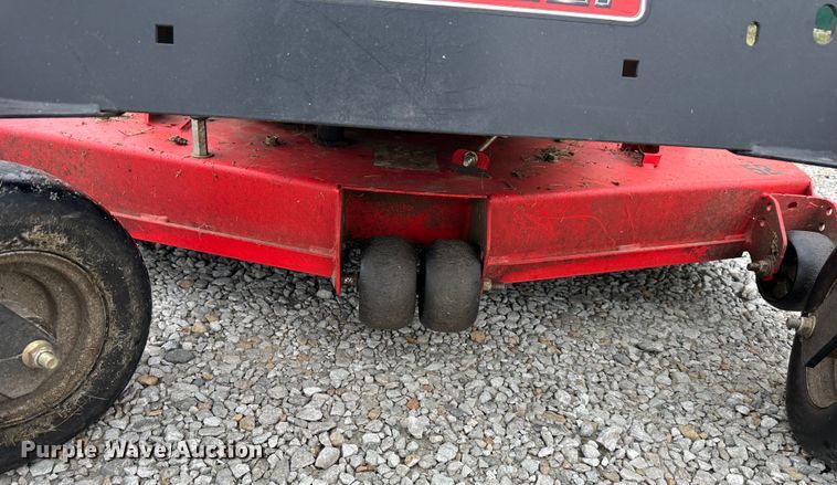 image for item LN9120 Gravely 991083  ZTR lawn mower