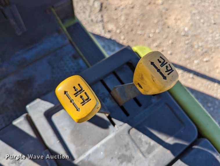 image for item LP9240 Clark GCS25MC  forklift