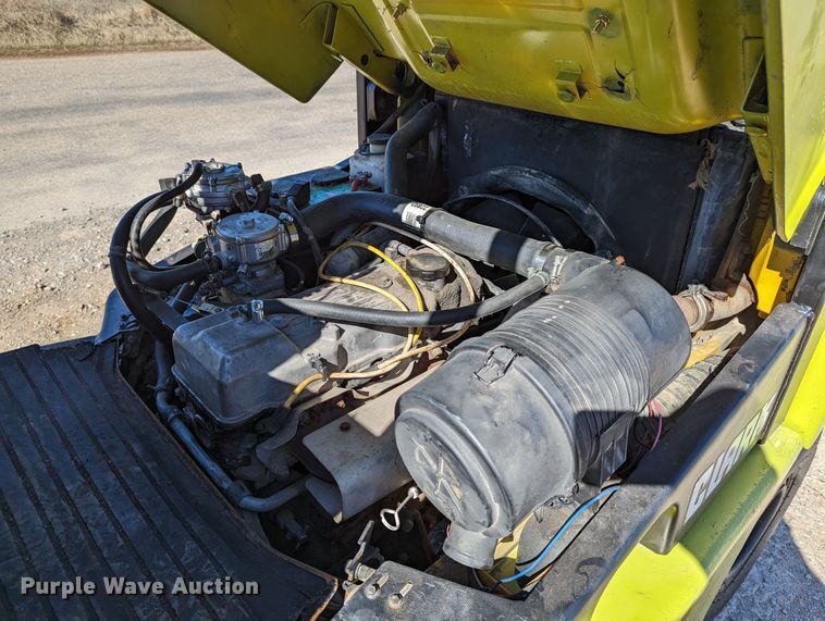 image for item LP9242 Clark CGP30  forklift