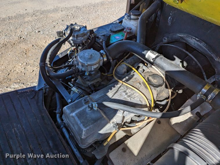 image for item LP9242 Clark CGP30  forklift