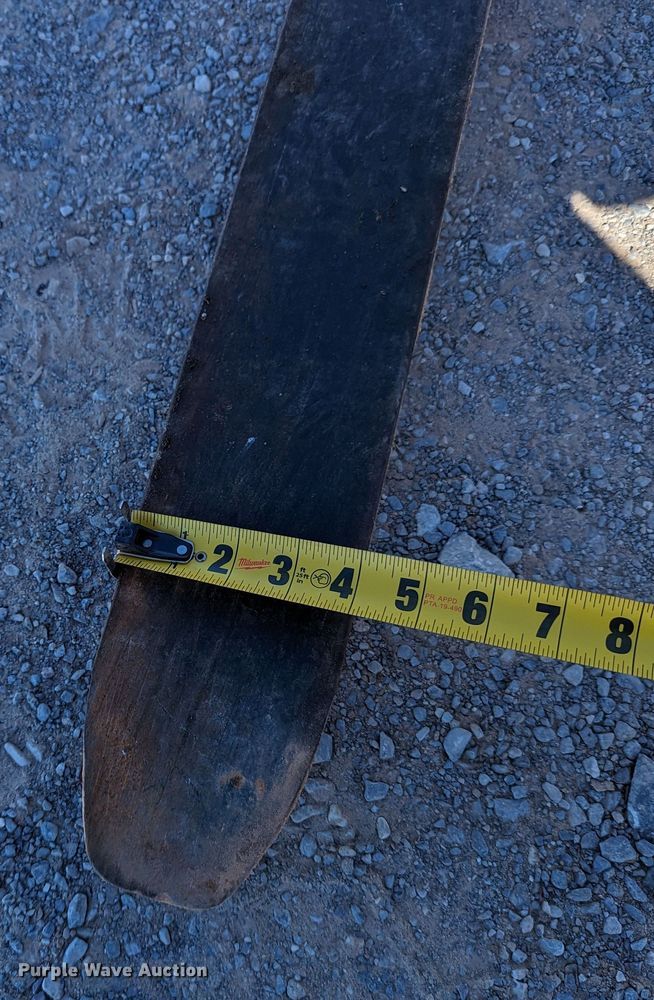 image for item LP9242 Clark CGP30  forklift