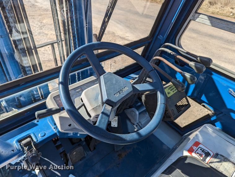 image for item LP9243 Komatsu FG45T-6  forklift