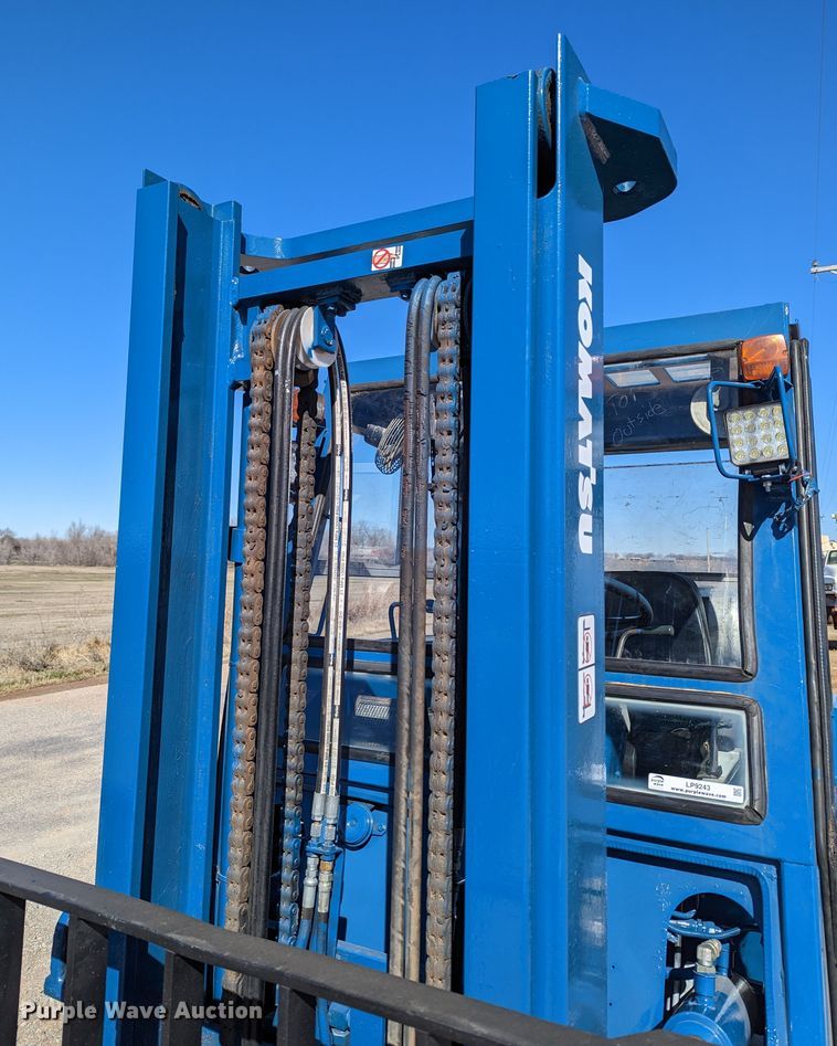 image for item LP9243 Komatsu FG45T-6  forklift