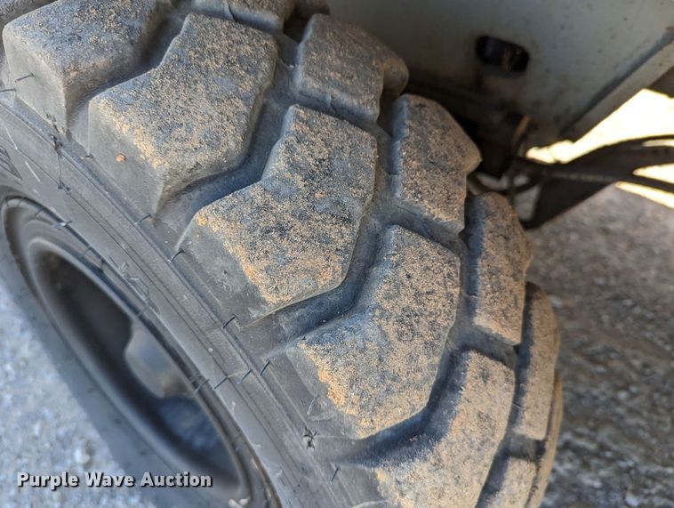 image for item LP9243 Komatsu FG45T-6  forklift