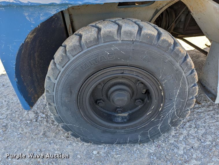 image for item LP9243 Komatsu FG45T-6  forklift