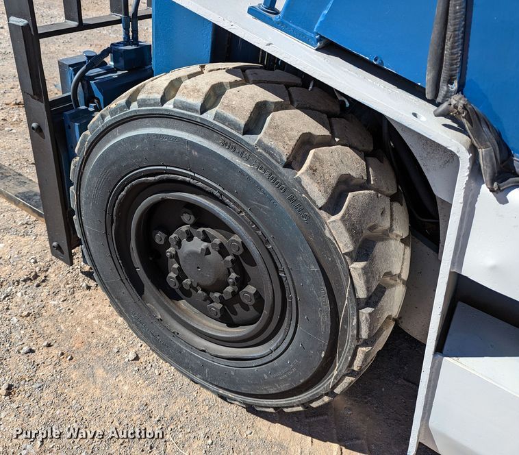 image for item LP9243 Komatsu FG45T-6  forklift