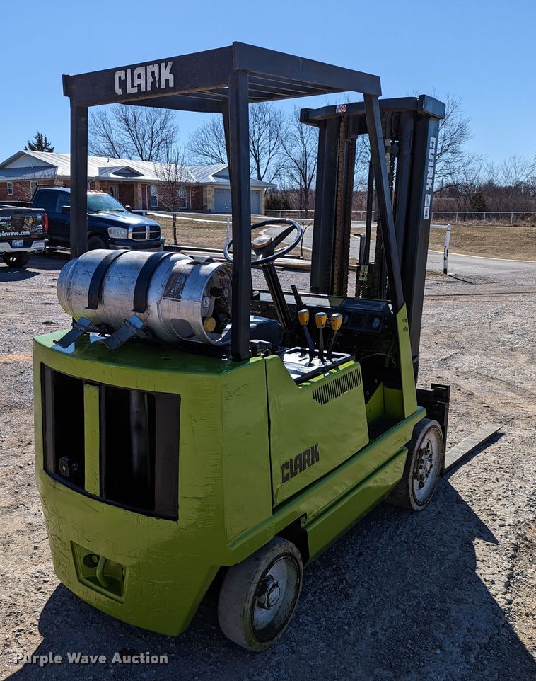 image for item LP9244 Clark GCX20  forklift