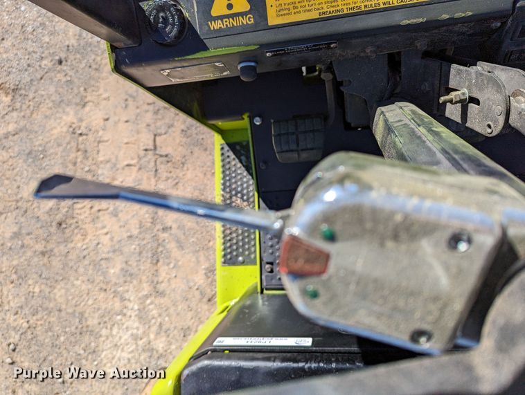 image for item LP9244 Clark GCX20  forklift