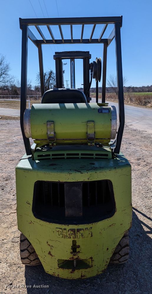 image for item LP9245 Clark C500-Y30  forklift