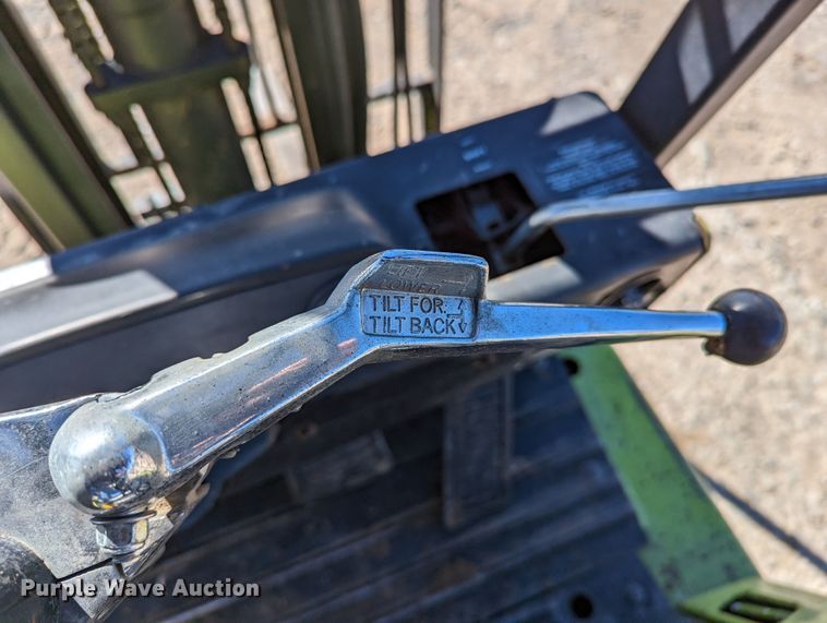 image for item LP9245 Clark C500-Y30  forklift