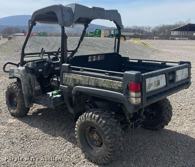 image for item LR9540 2014 John Deere 855D  utility vehicle