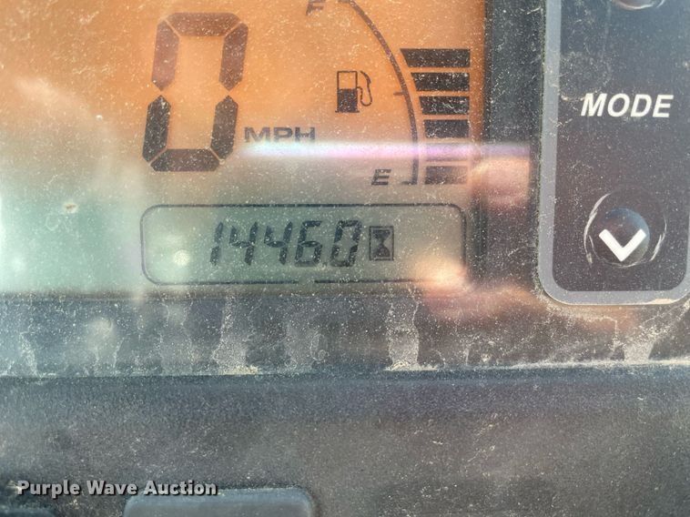 image for item LR9540 2014 John Deere 855D  utility vehicle