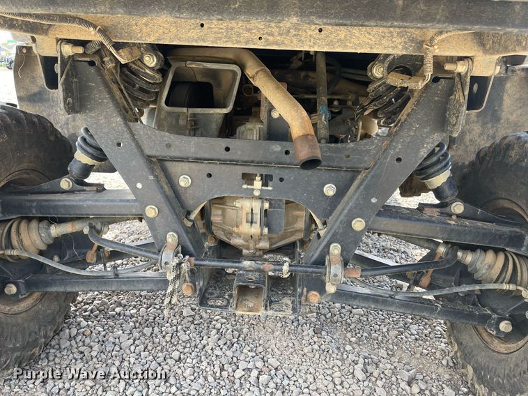 image for item LR9540 2014 John Deere 855D  utility vehicle