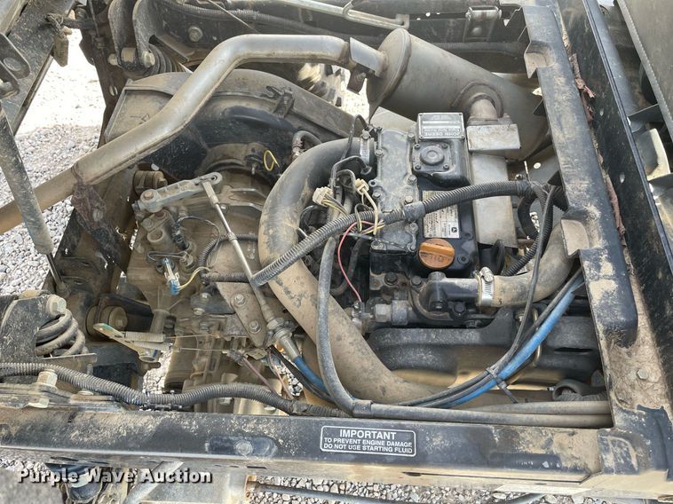 image for item LR9540 2014 John Deere 855D  utility vehicle