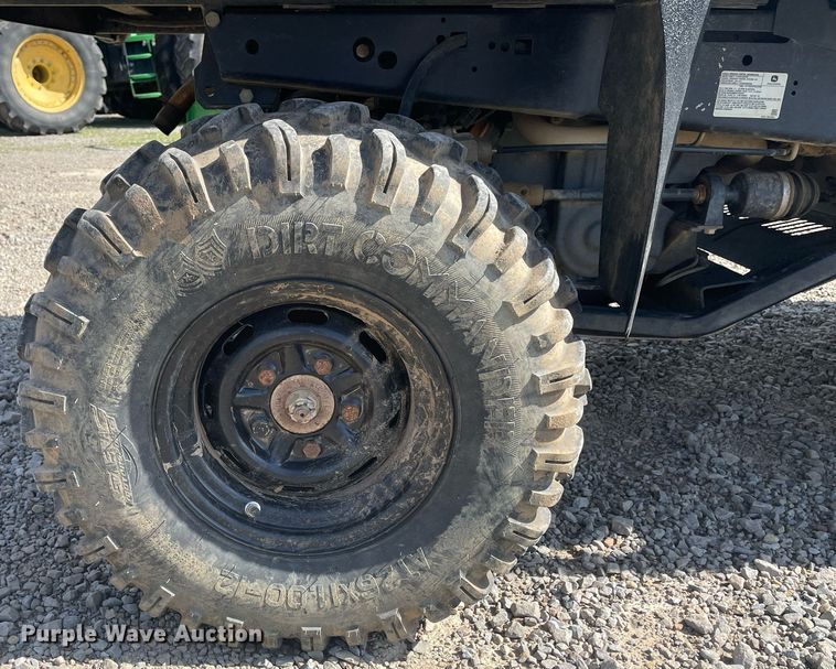 image for item LR9540 2014 John Deere 855D  utility vehicle