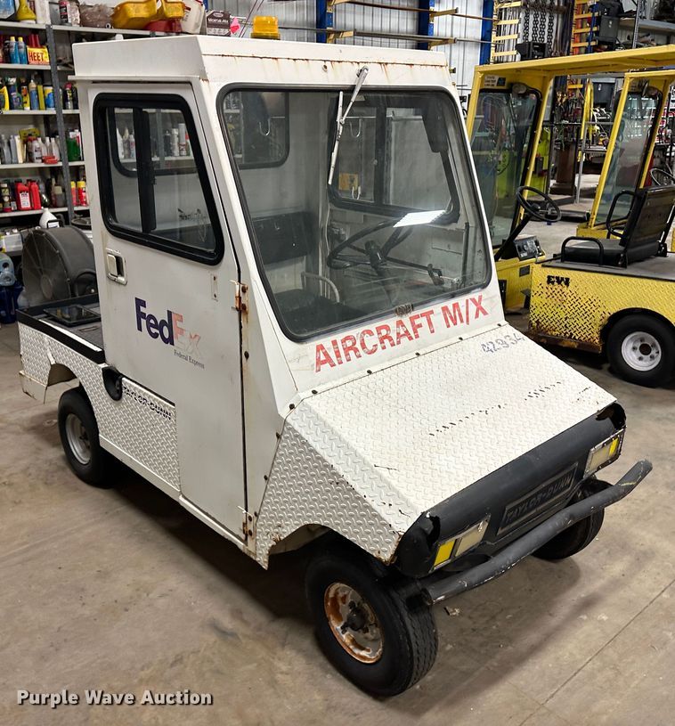 image for item LT9073 (2) utility vehicles