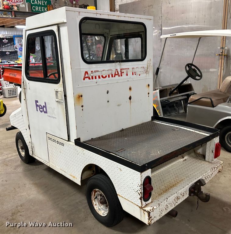 image for item LT9073 (2) utility vehicles